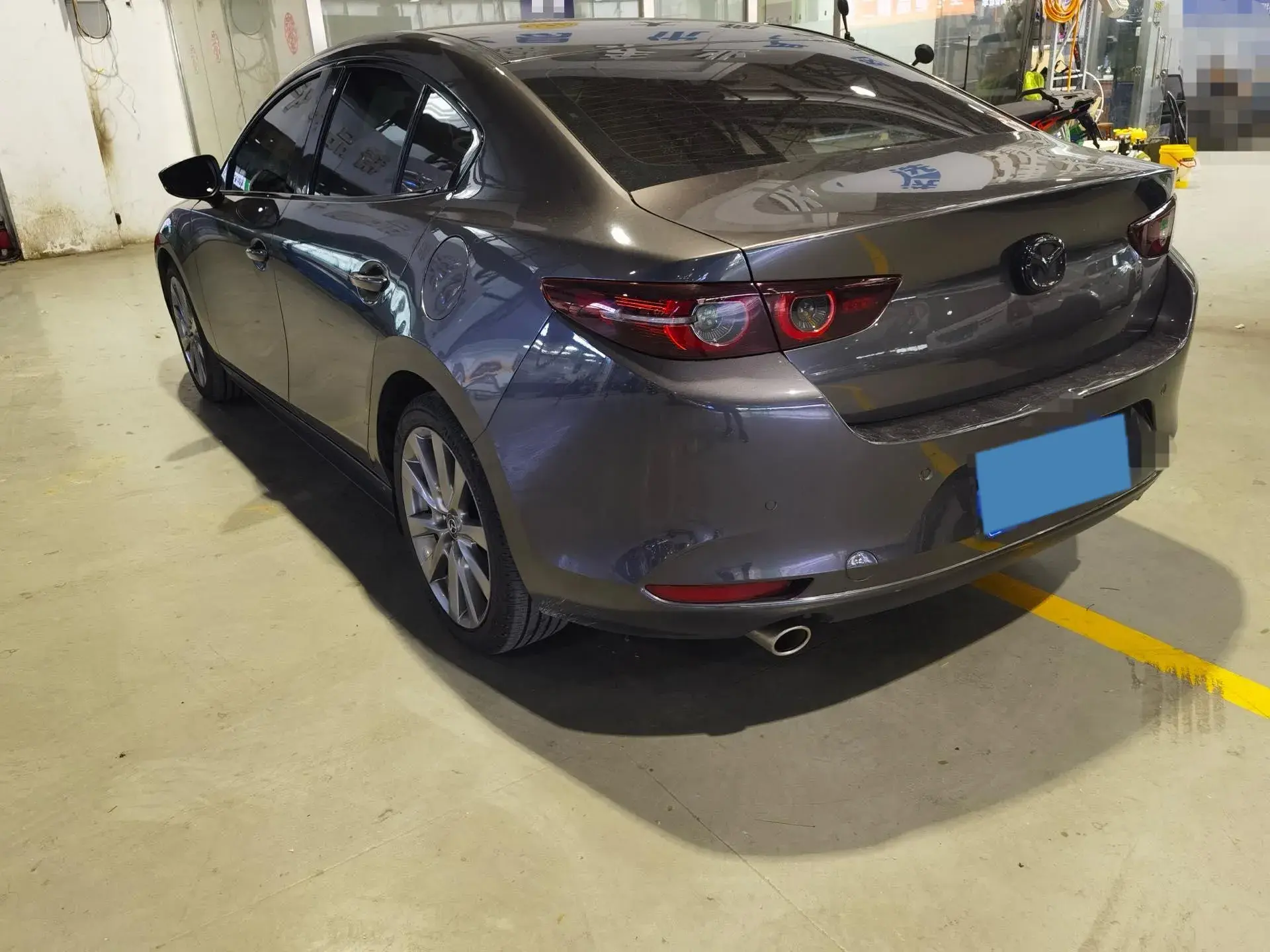 2022 MAZDA 3 thumbnail 2