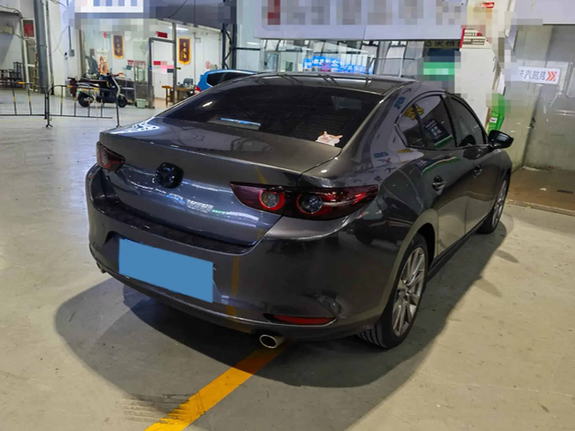 2022 MAZDA 3 thumbnail 3