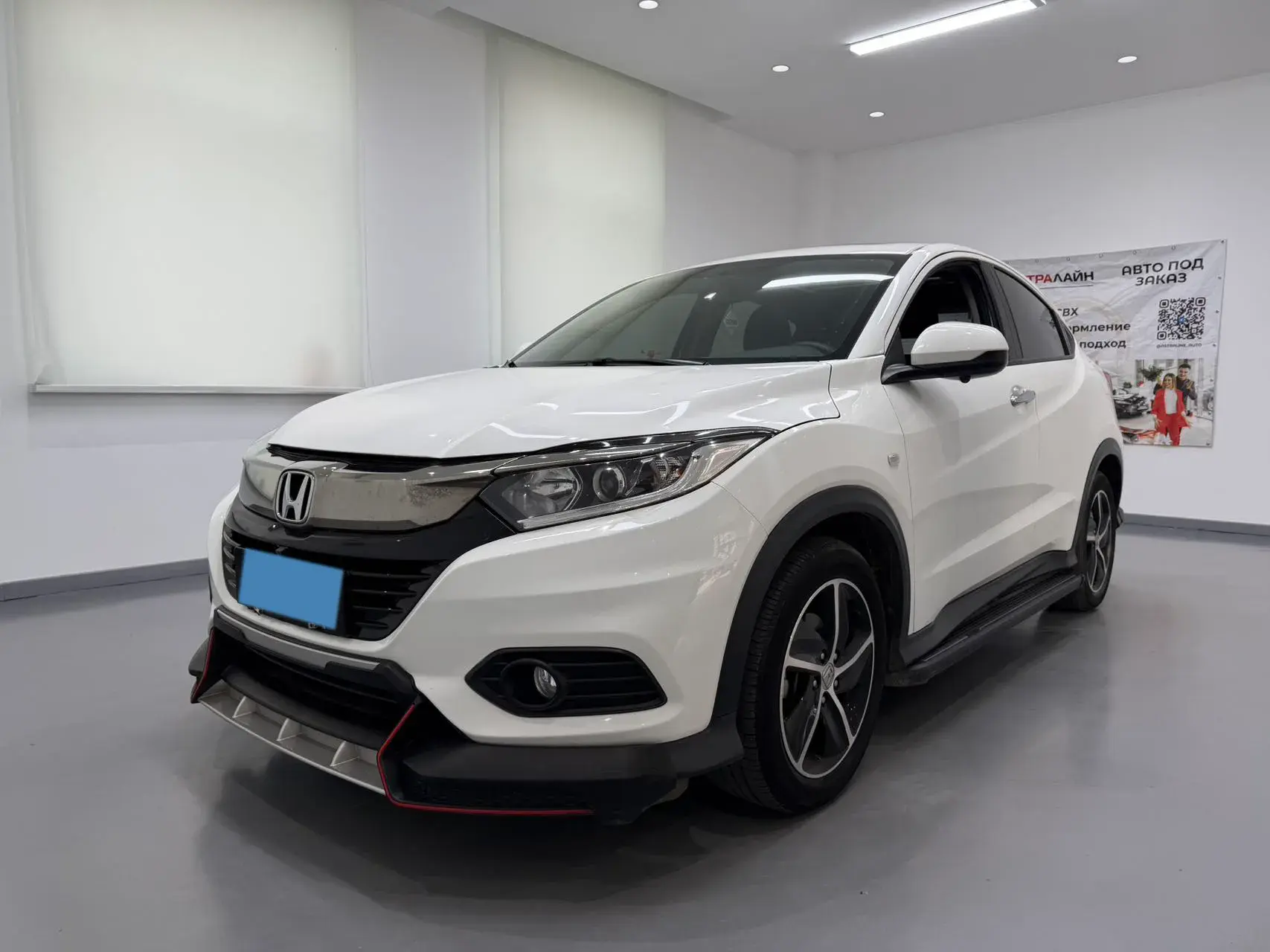 2020 HONDA VEZEL view 1