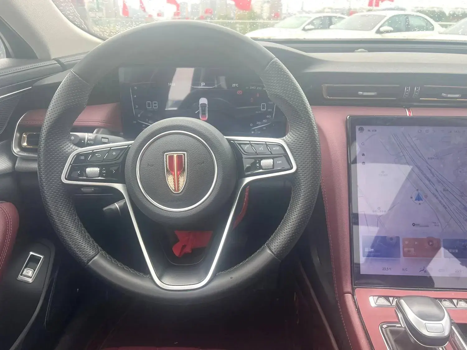 2023 HONGQI H5 thumbnail 4