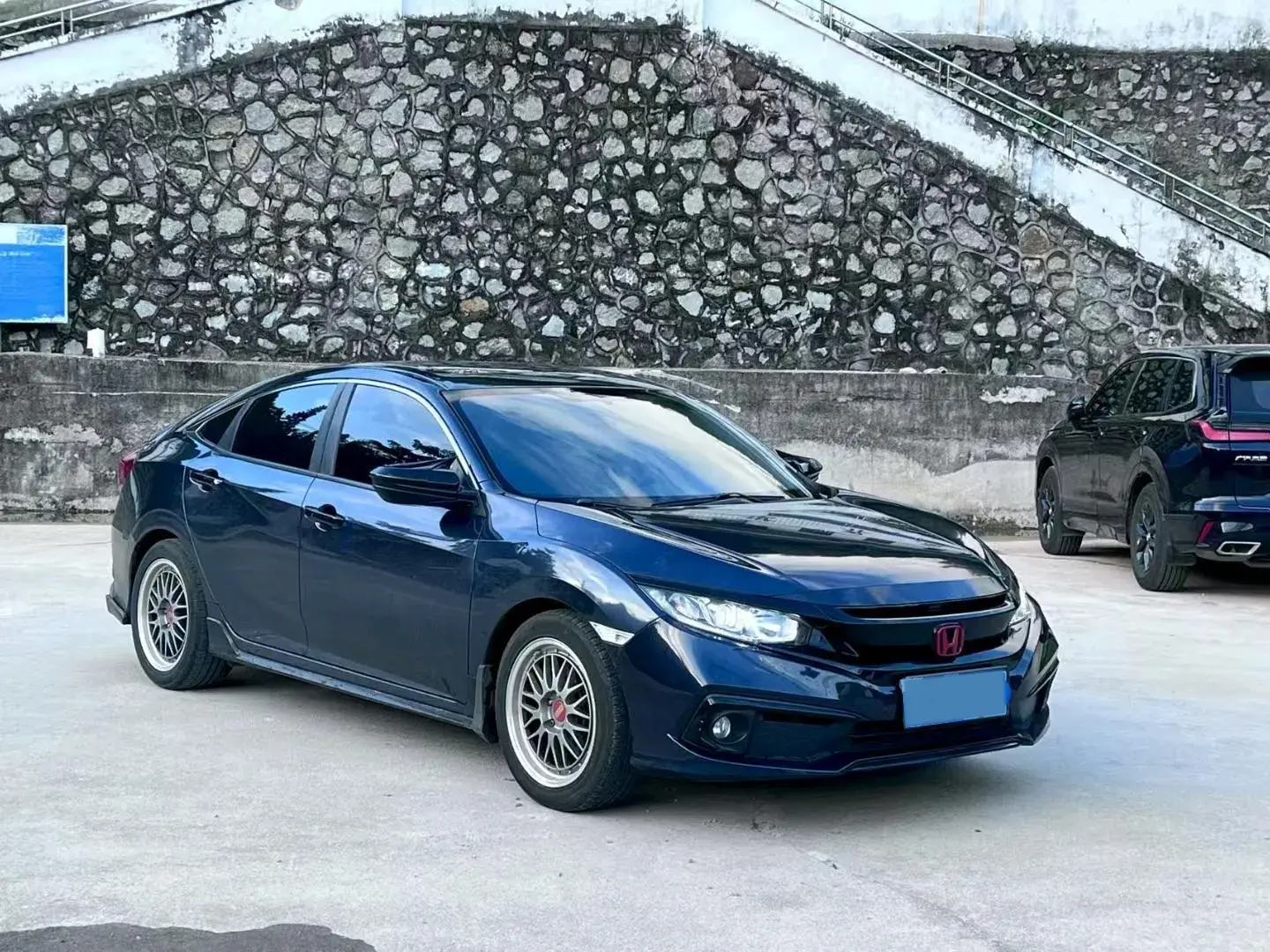 2019 HONDA CIVIC thumbnail 3