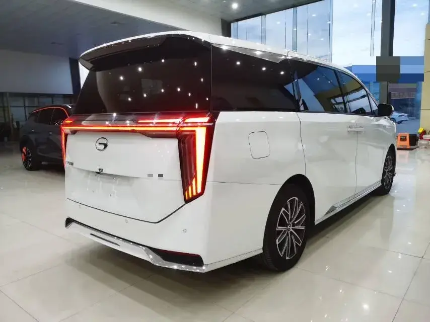 2023 GAC TRUMPCHI thumbnail 3