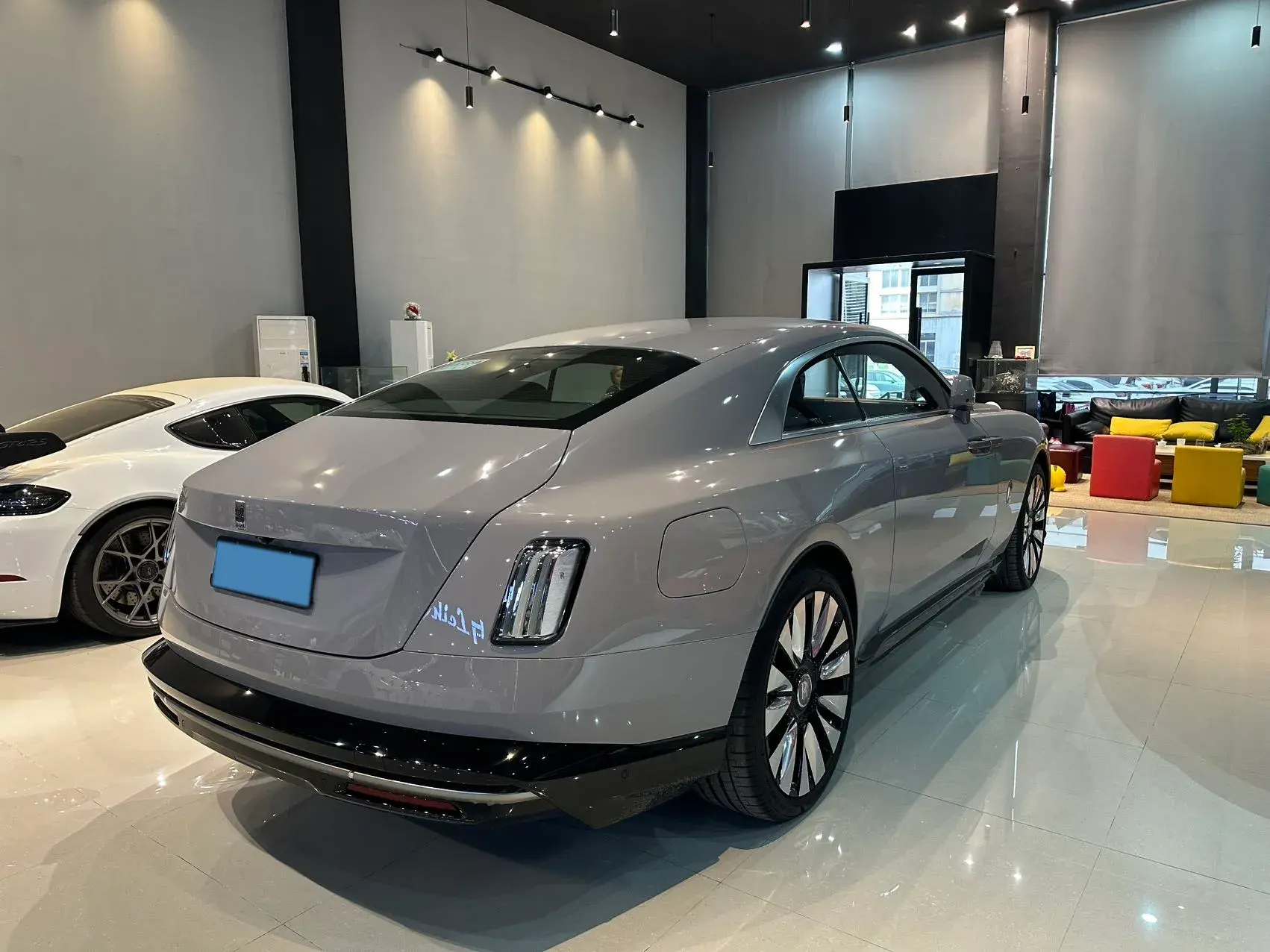 2024 ROLLS-ROYCE GHOST thumbnail 4