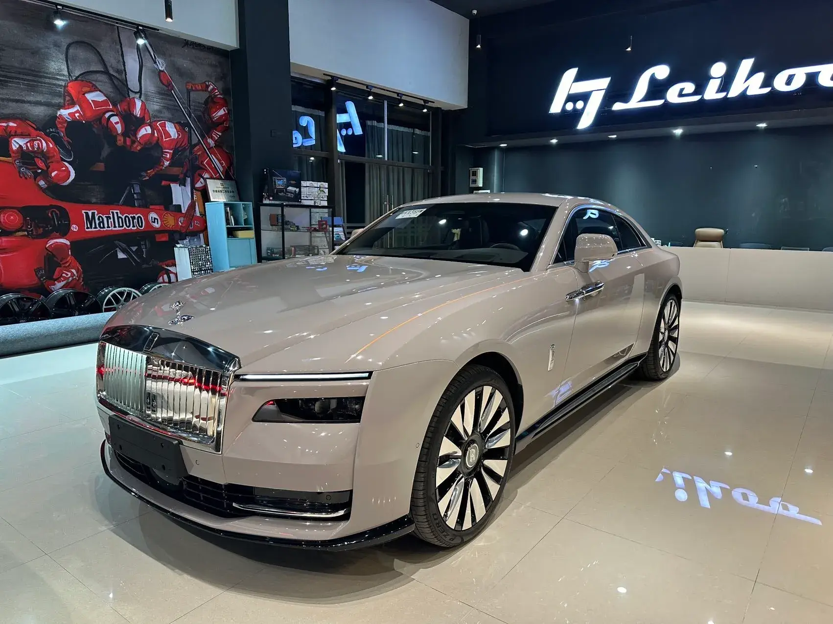 2024 ROLLS-ROYCE GHOST view 1