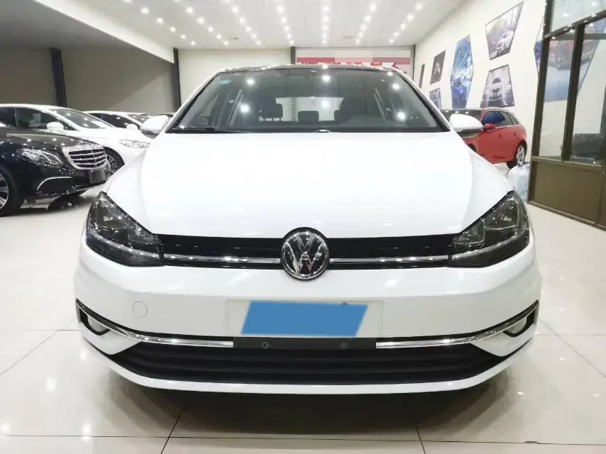 2018 VOLKSWAGEN GOLF thumbnail 2