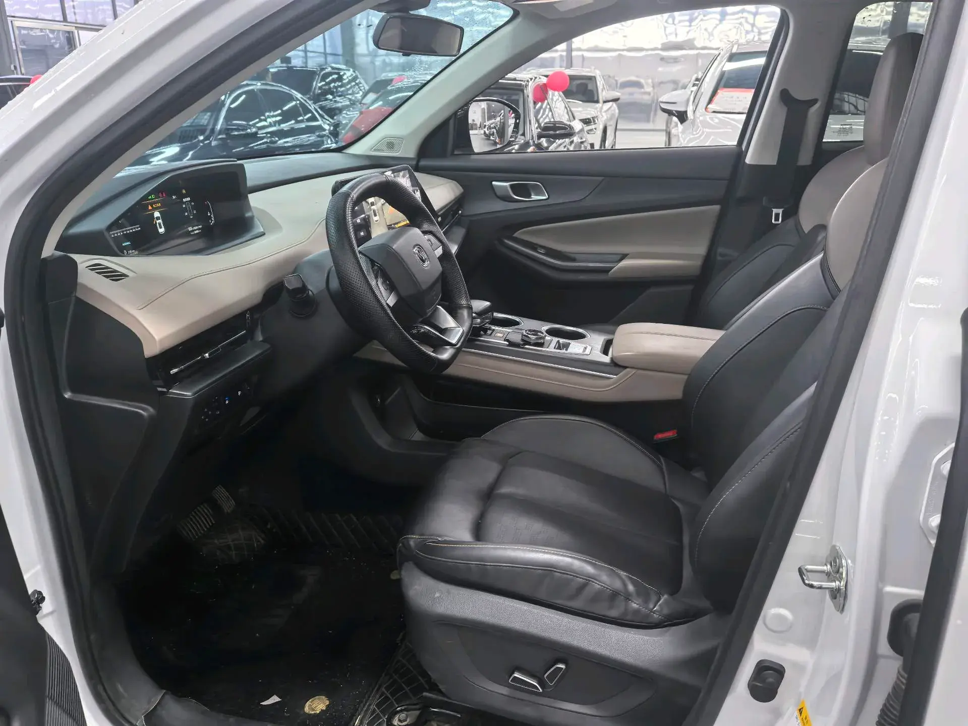 2022 CHANGAN CS75 thumbnail 4