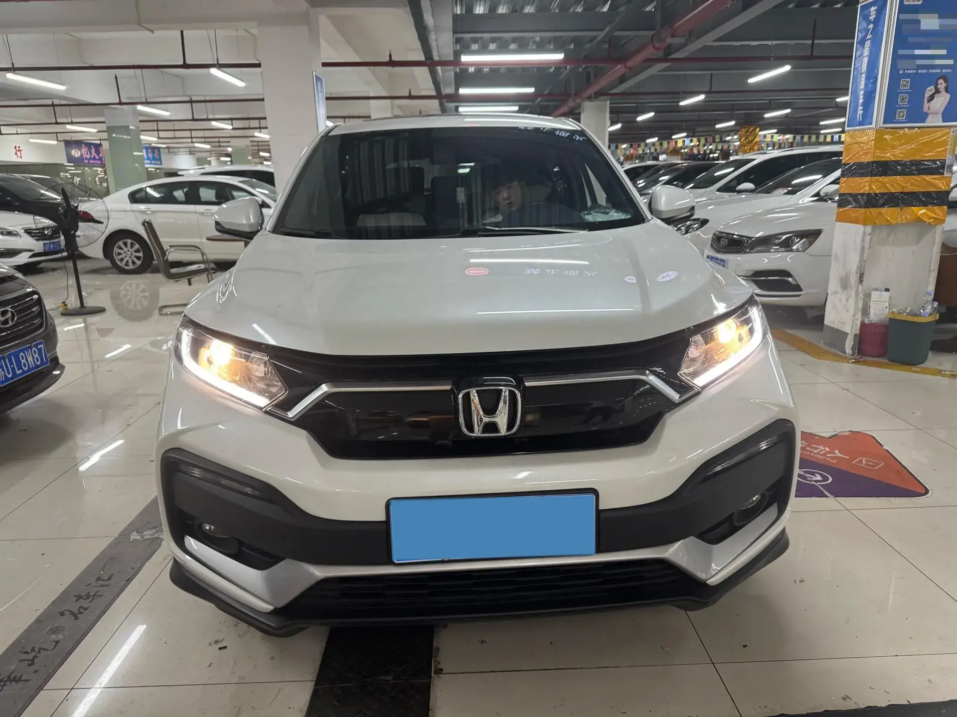 2021 HONDA XR-V thumbnail 2