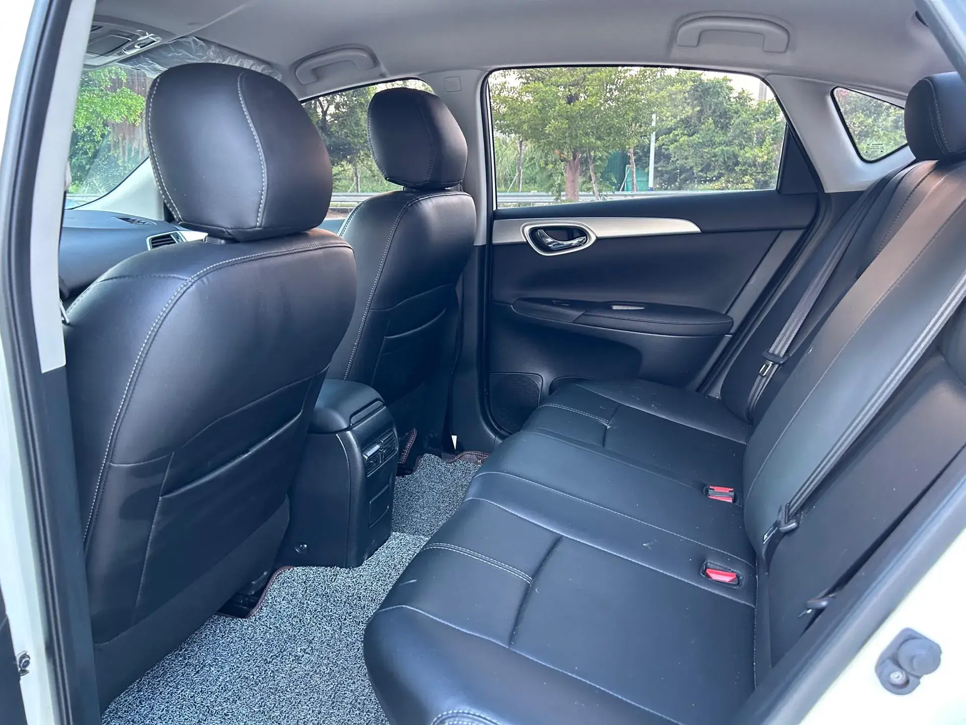 2022 NISSAN SYLPHY thumbnail 4