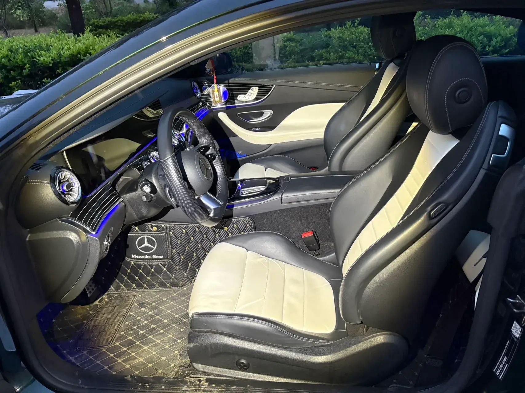 2020 MERCEDES-BENZ E thumbnail 2