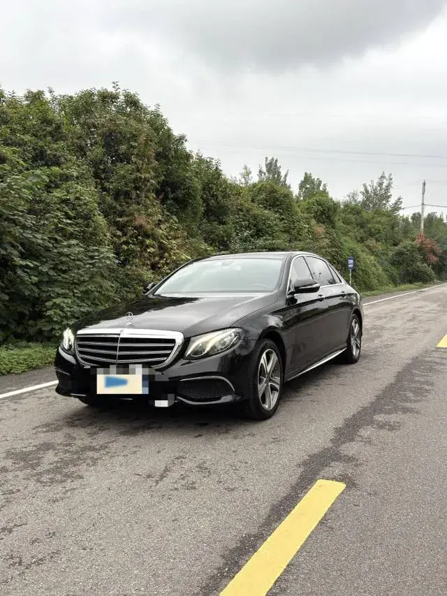 2020 MERCEDES-BENZ E view 1