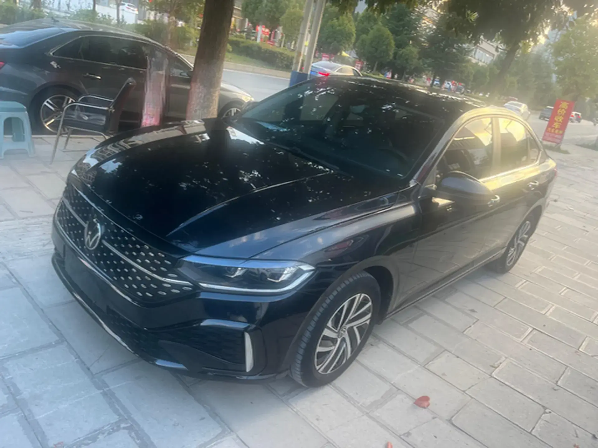 2024 VOLKSWAGEN LAVIDA view 1