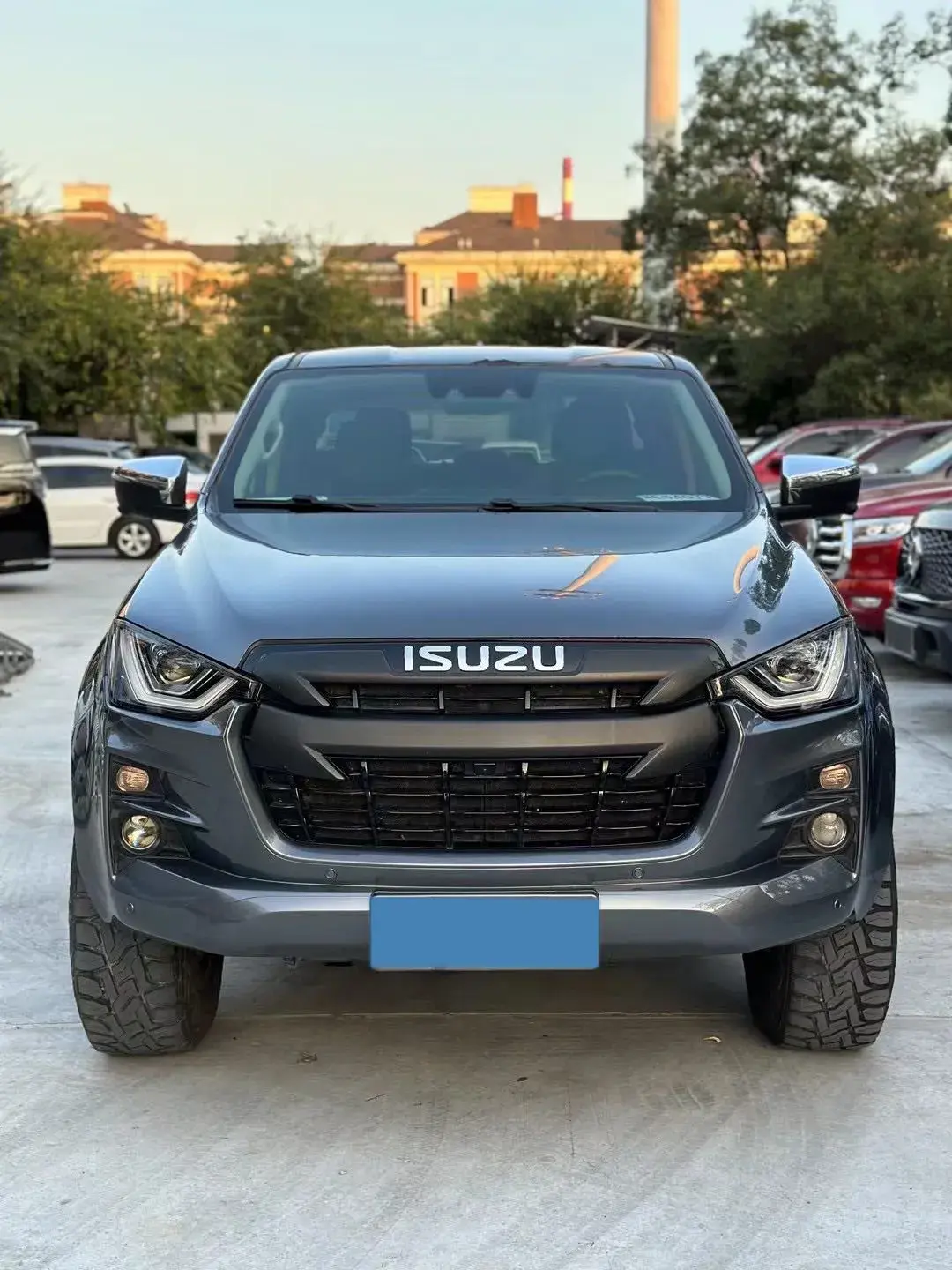 2021 ISUZU D-MAX thumbnail 2