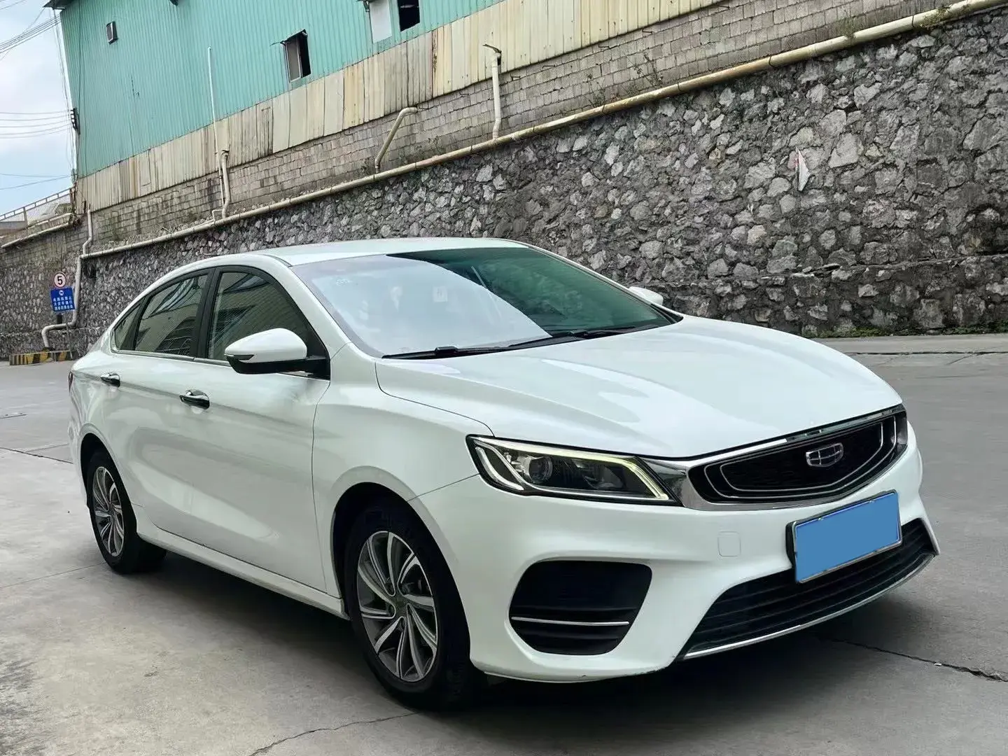 2019 GEELY BINRAY thumbnail 2