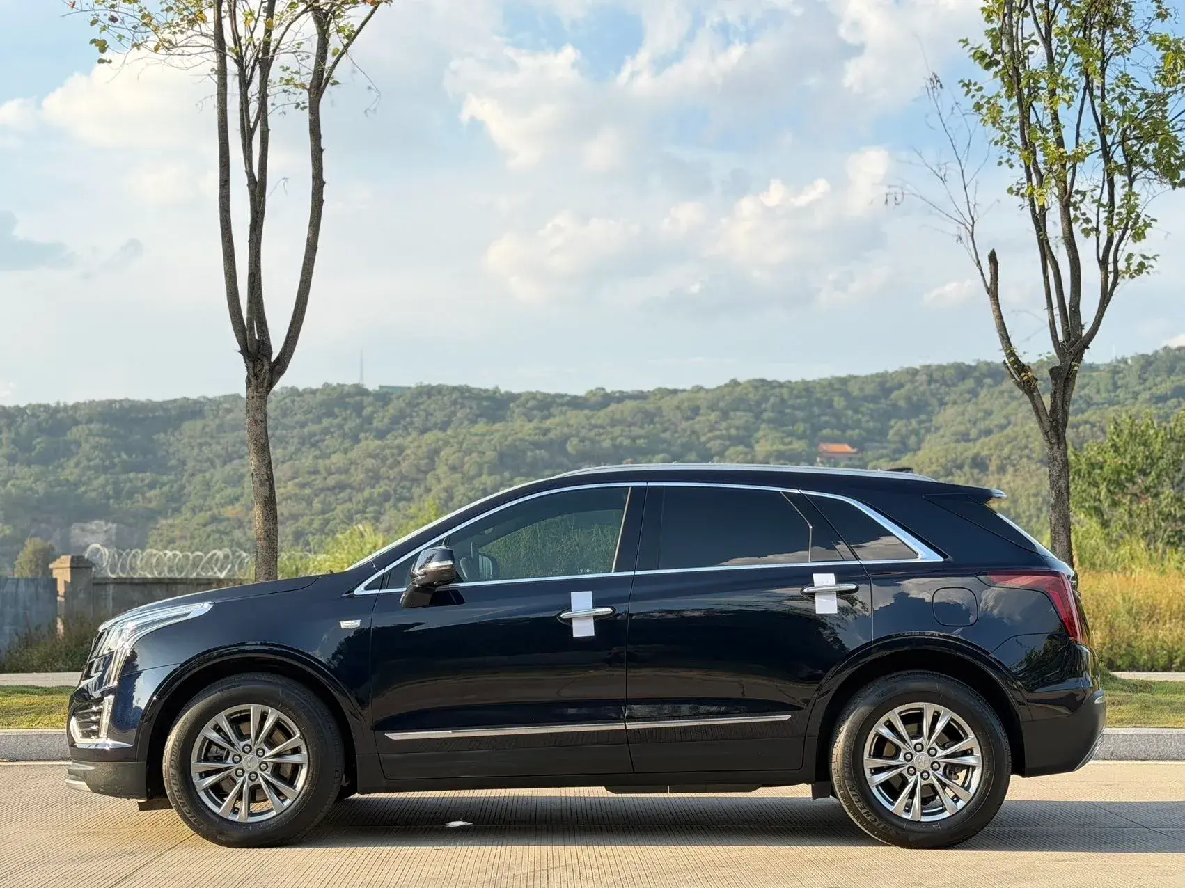 2020 CADILLAC XT5 thumbnail 3