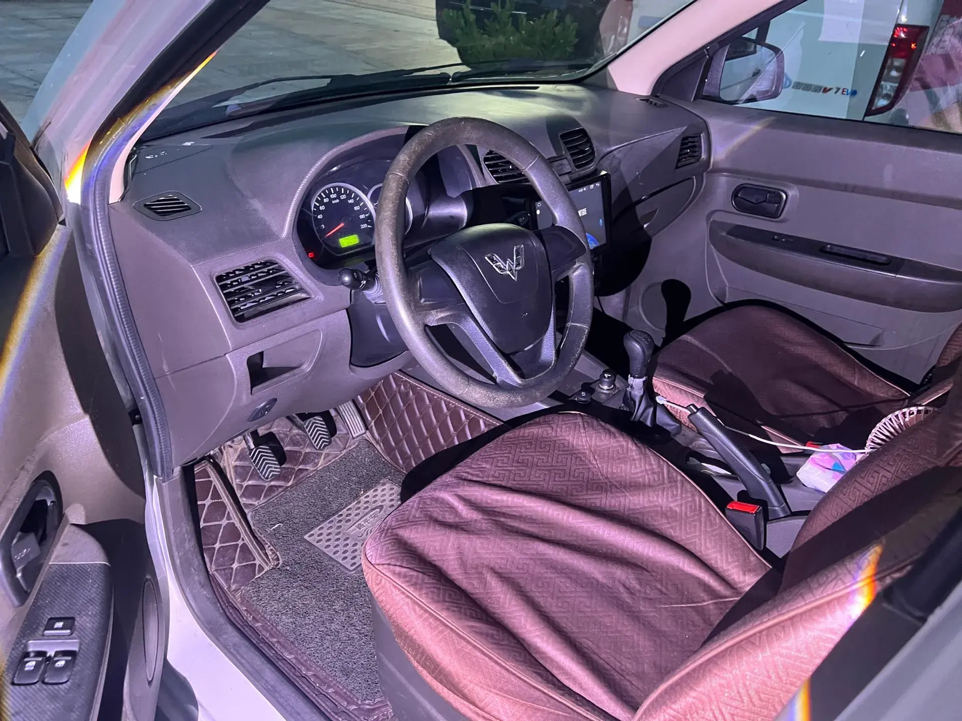 2018 WULING HONGGUANG thumbnail 3