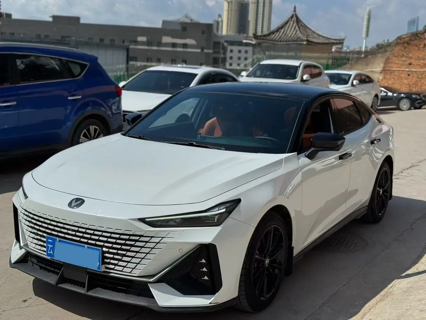2022 CHANGAN UNI-V view 1