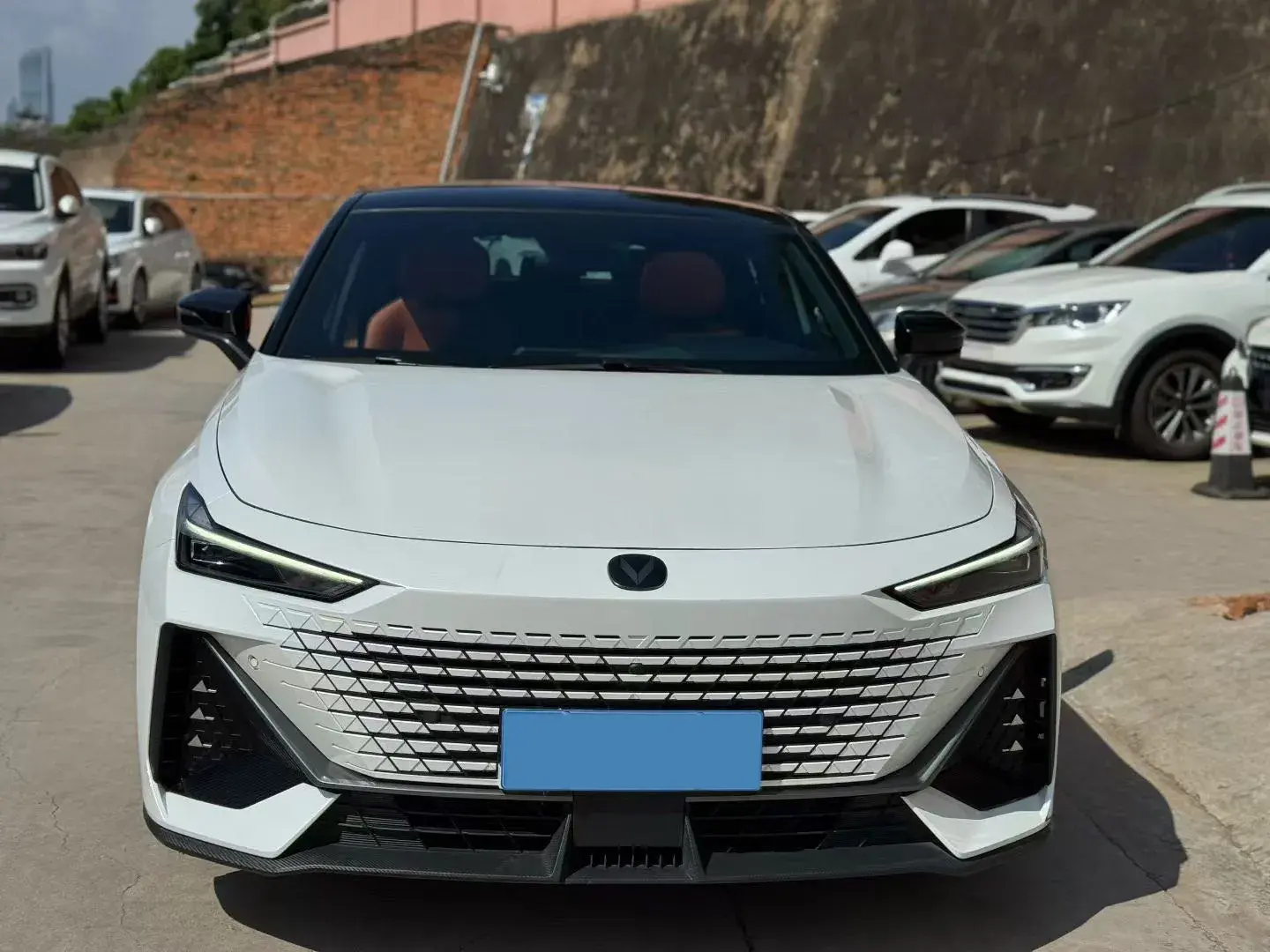 2022 CHANGAN UNI-V thumbnail 3