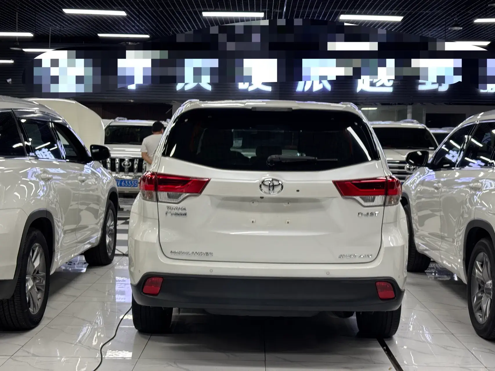 2018 TOYOTA HIGHLANDER thumbnail 3