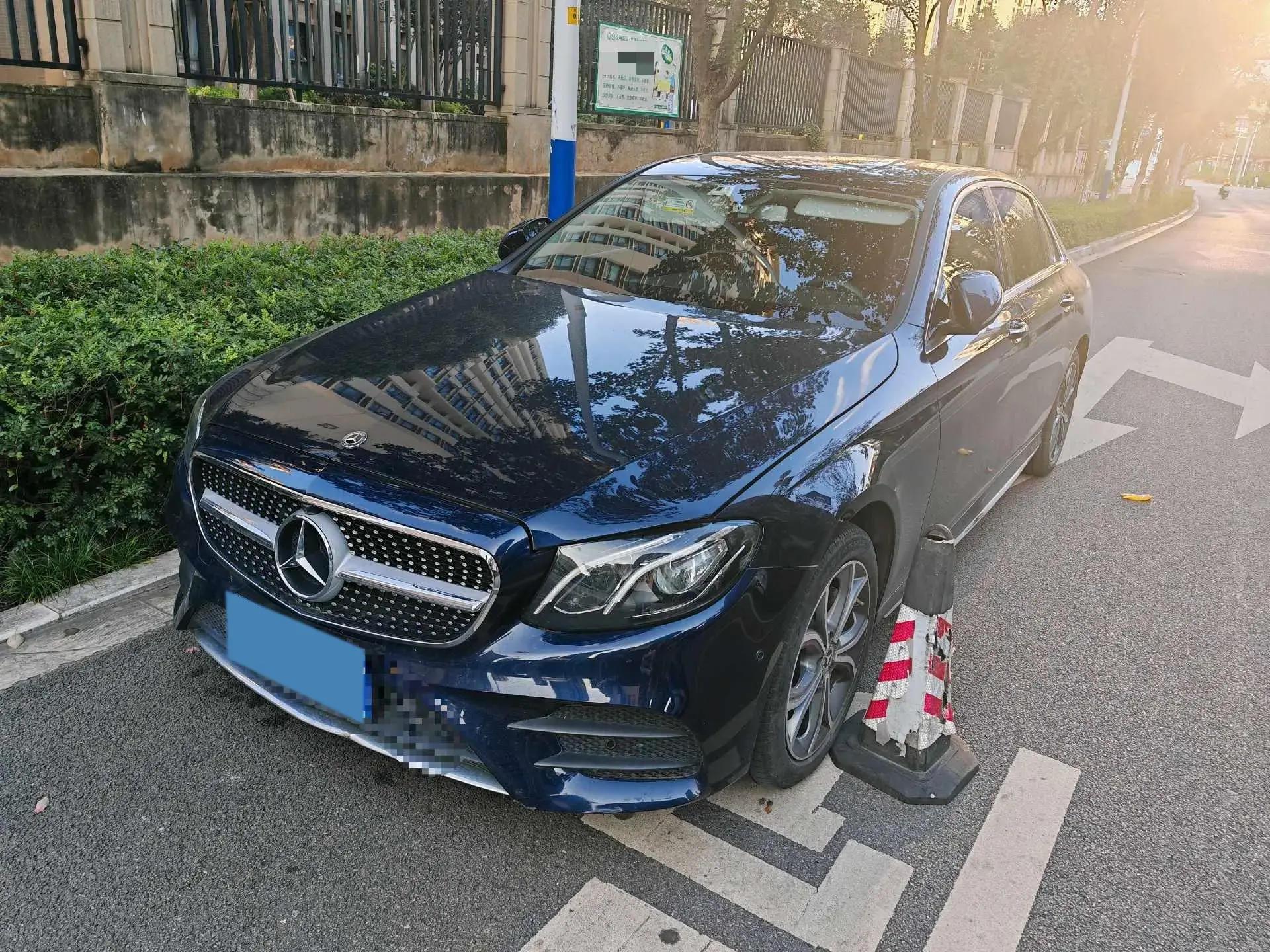 2020 MERCEDES-BENZ E view 1