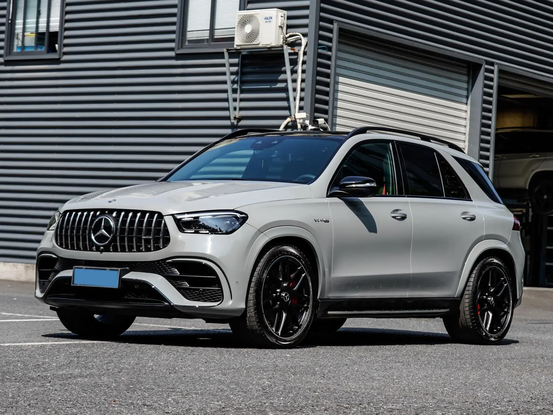 2024 MERCEDES-BENZ GLE view 1