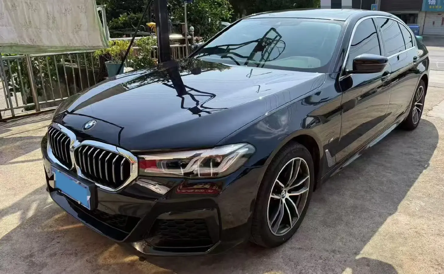 2022 BMW 5 Series 2.0T 184HP L4 8AT
