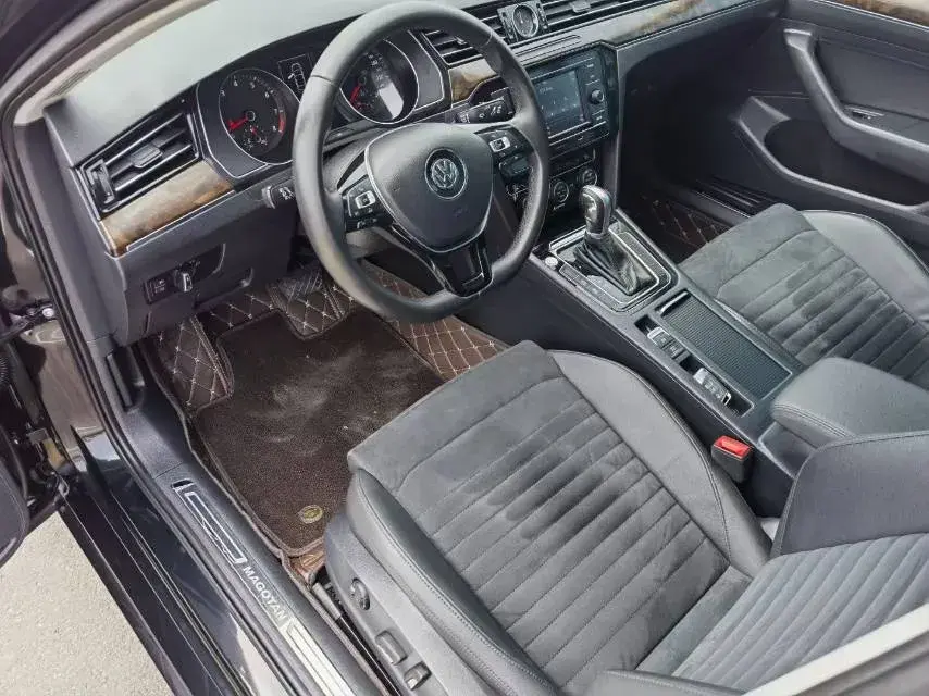 2018 VOLKSWAGEN MAGOTAN thumbnail 4