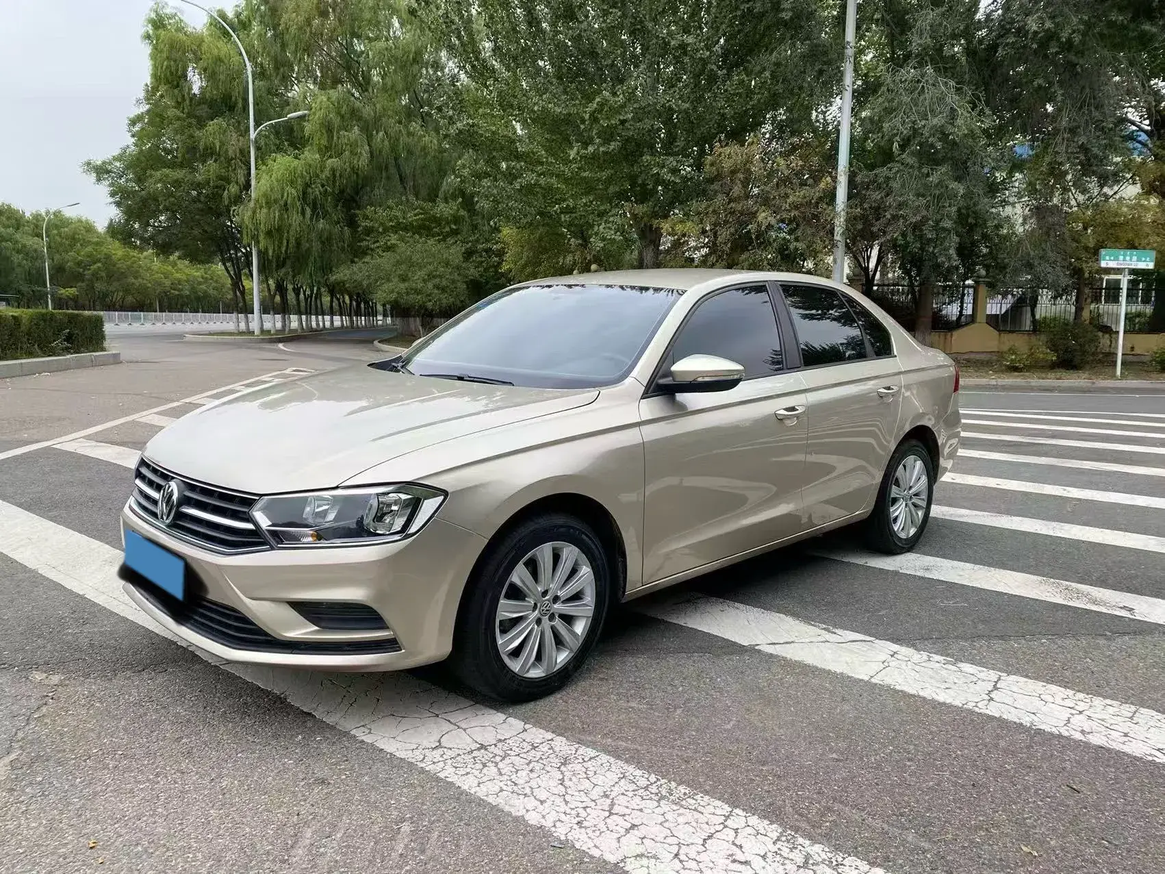 2019 VOLKSWAGEN BORA view 1