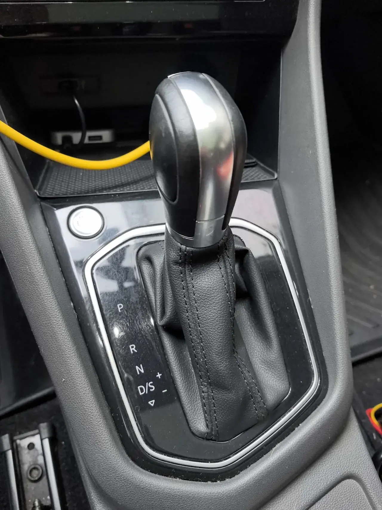 2020 JETTA VS7 thumbnail 3