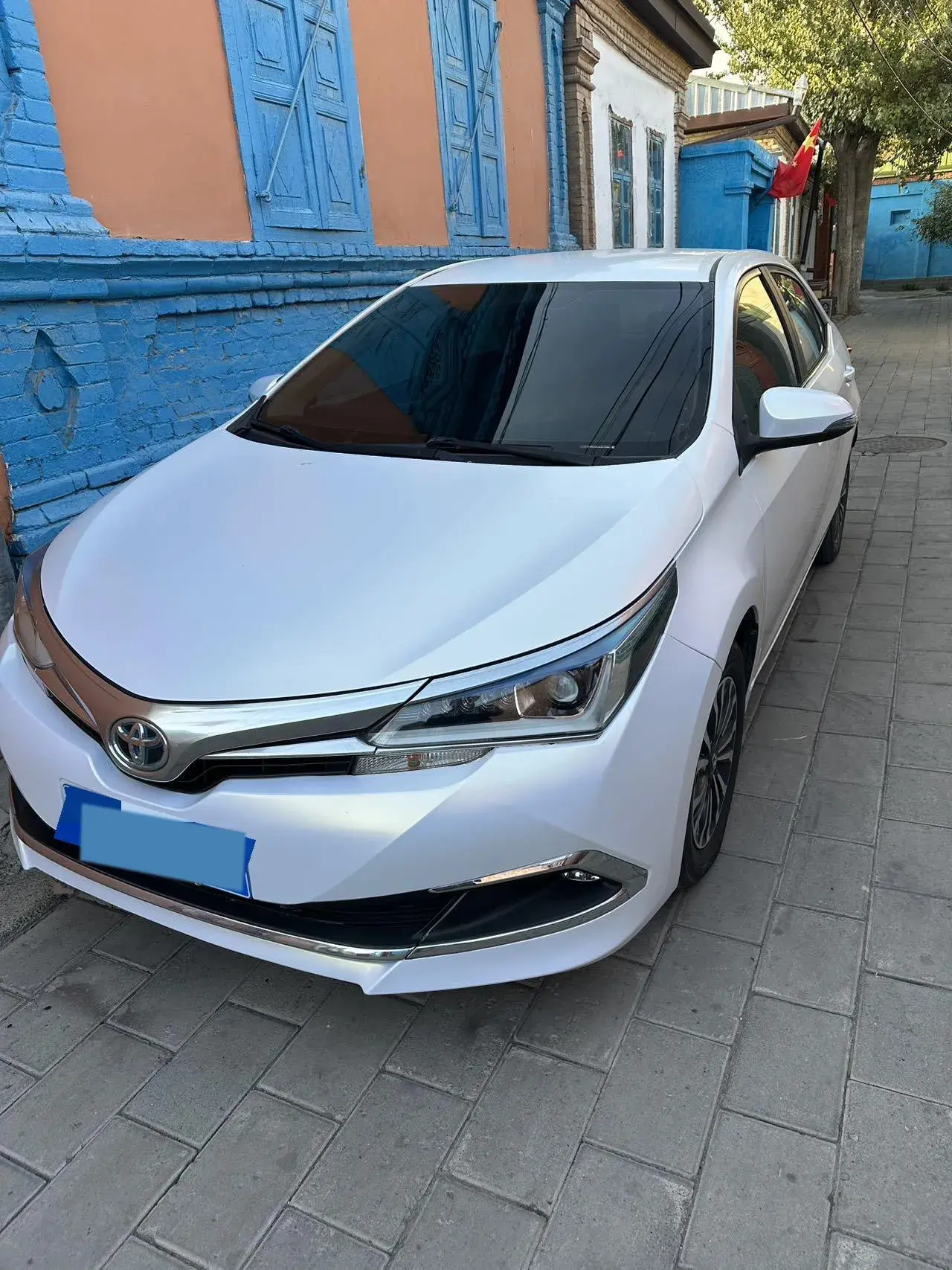 2018 TOYOTA COROLLA view 1