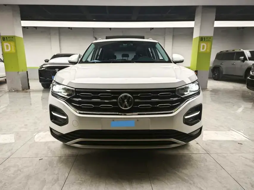 2020 VOLKSWAGEN TAYRON thumbnail 2