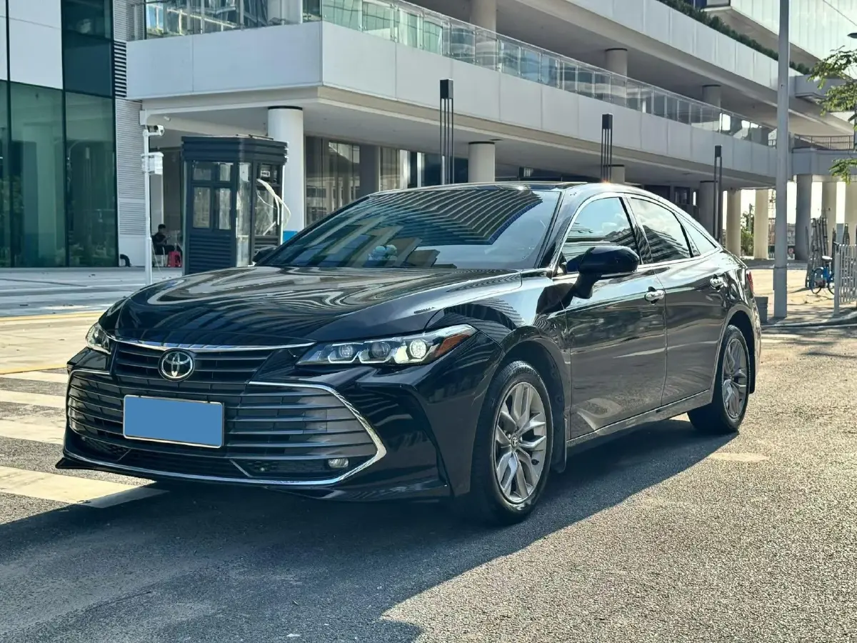 2019 Toyota Avalon 2.0L 178HP L4 CVT