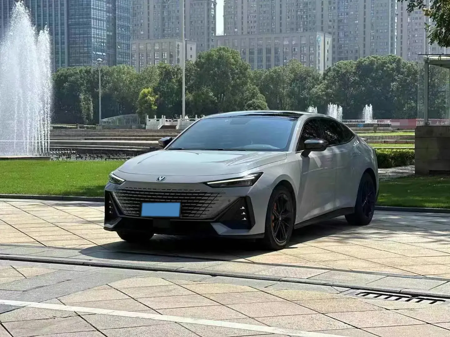 2022 CHANGAN UNI-V view 1