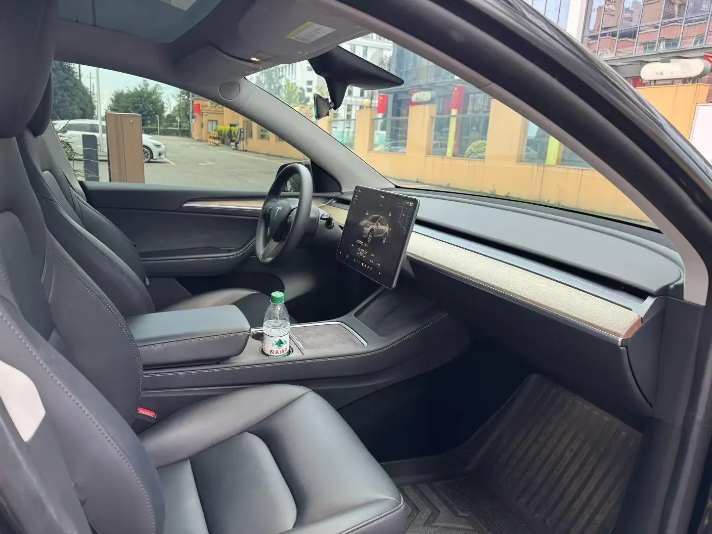 2022 TESLA MODEL thumbnail 3