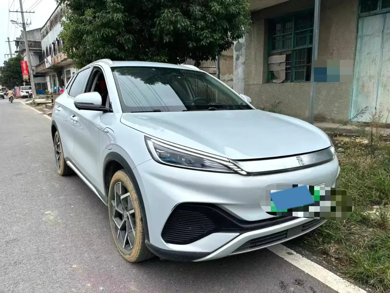 2022 BYD YUAN thumbnail 2