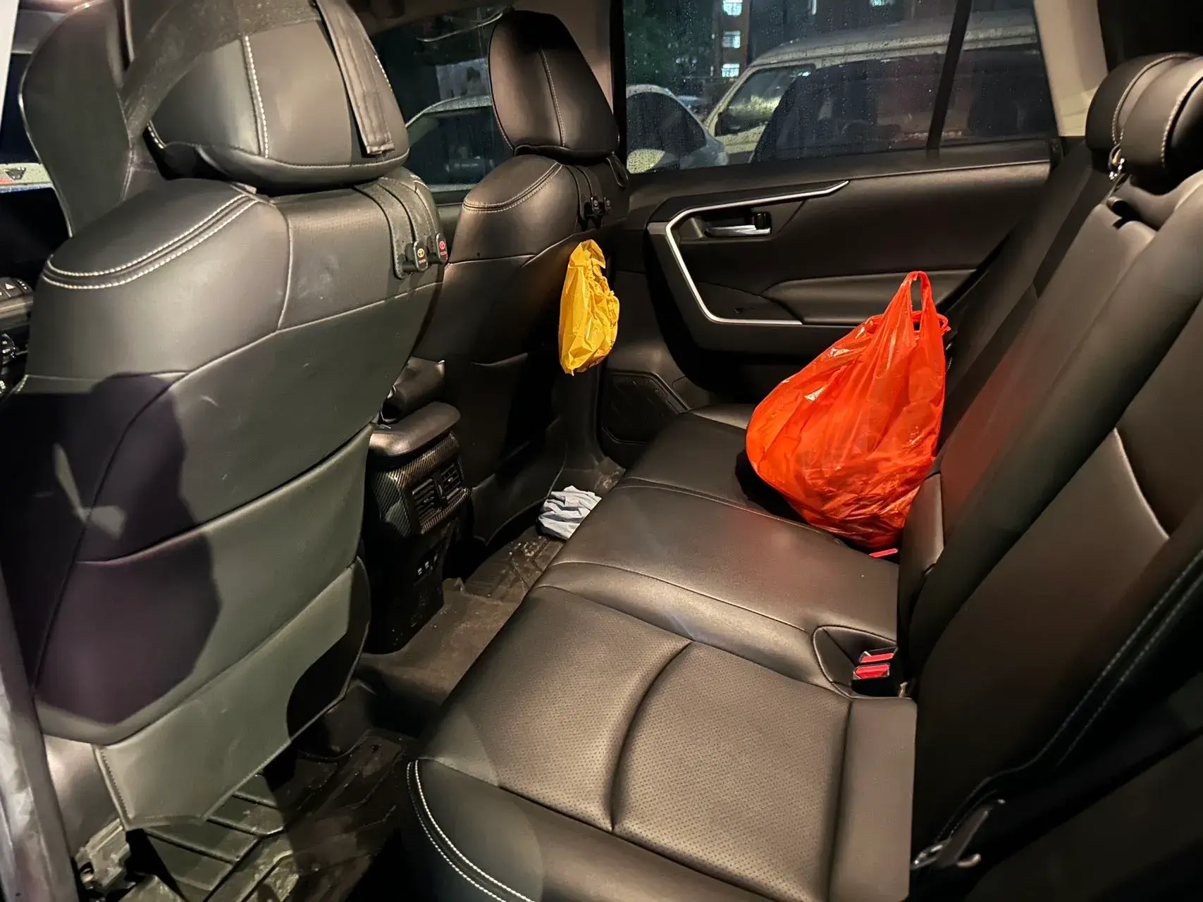 2020 TOYOTA RAV4 thumbnail 3