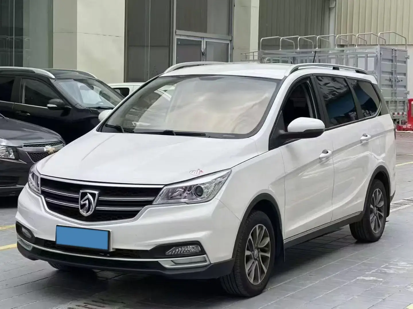 2021 BAOJUN 730 view 1