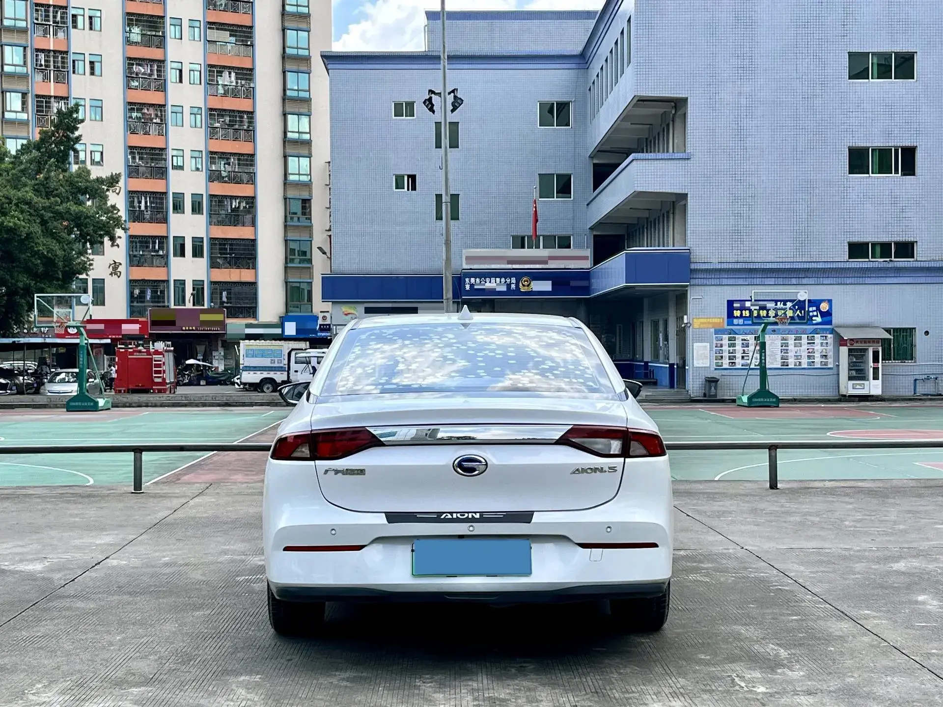 2019 AION S thumbnail 4