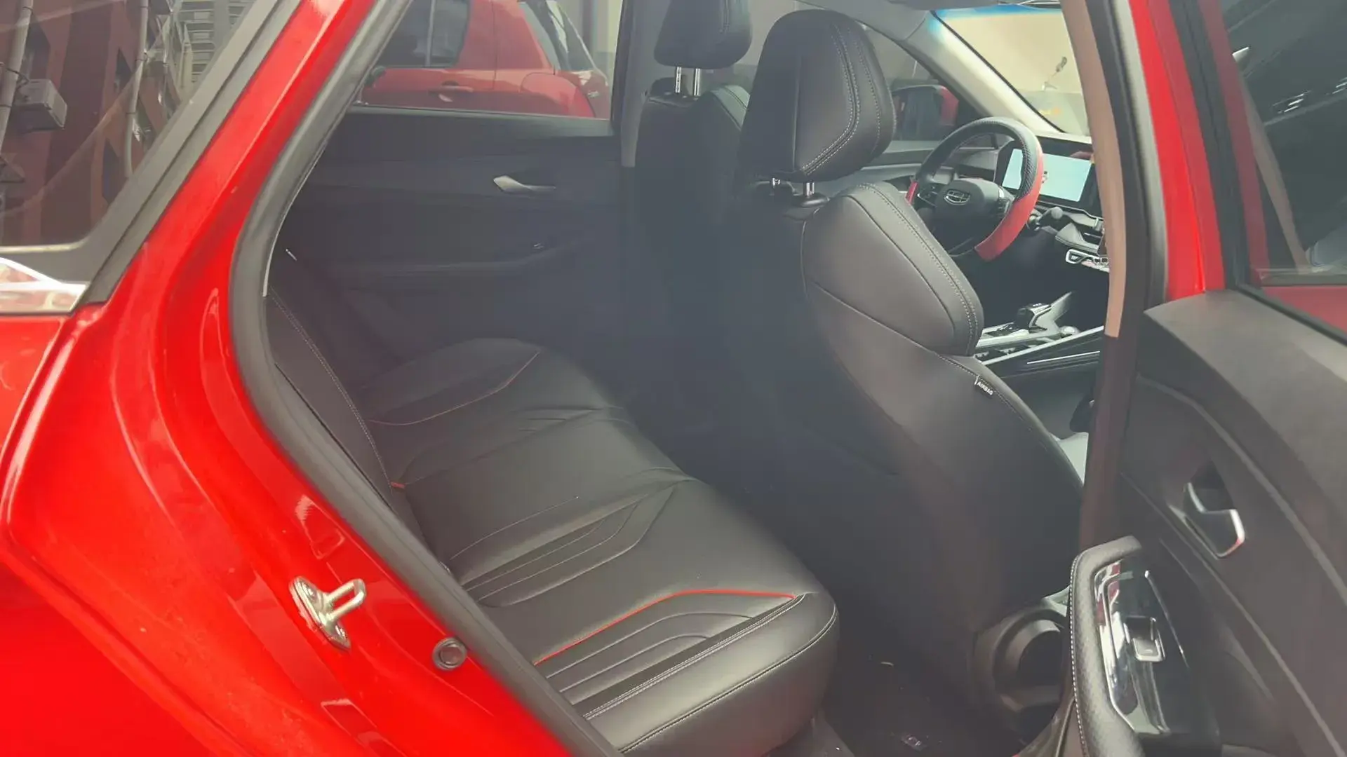 2022 GEELY BINRAY thumbnail 4