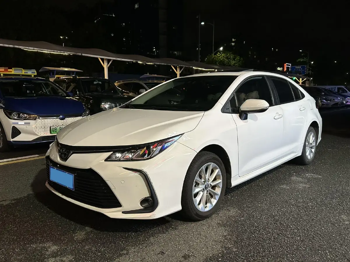 2021 Toyota Corolla 1.2T 116HP L4 CVT