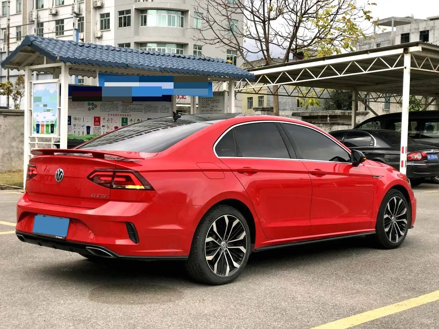 2017 VOLKSWAGEN LAMANDO thumbnail 4