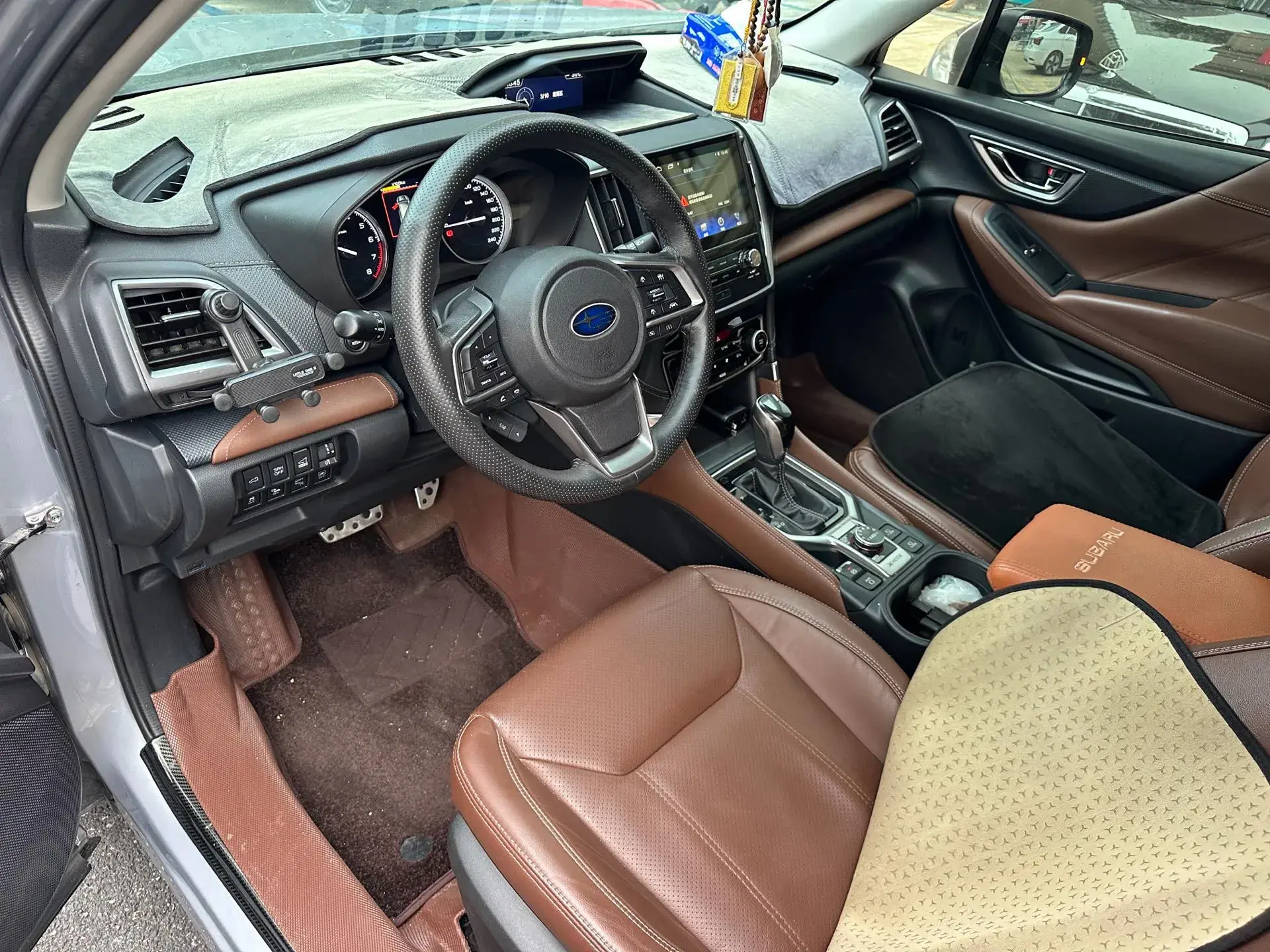 2019 SUBARU FORESTER thumbnail 2