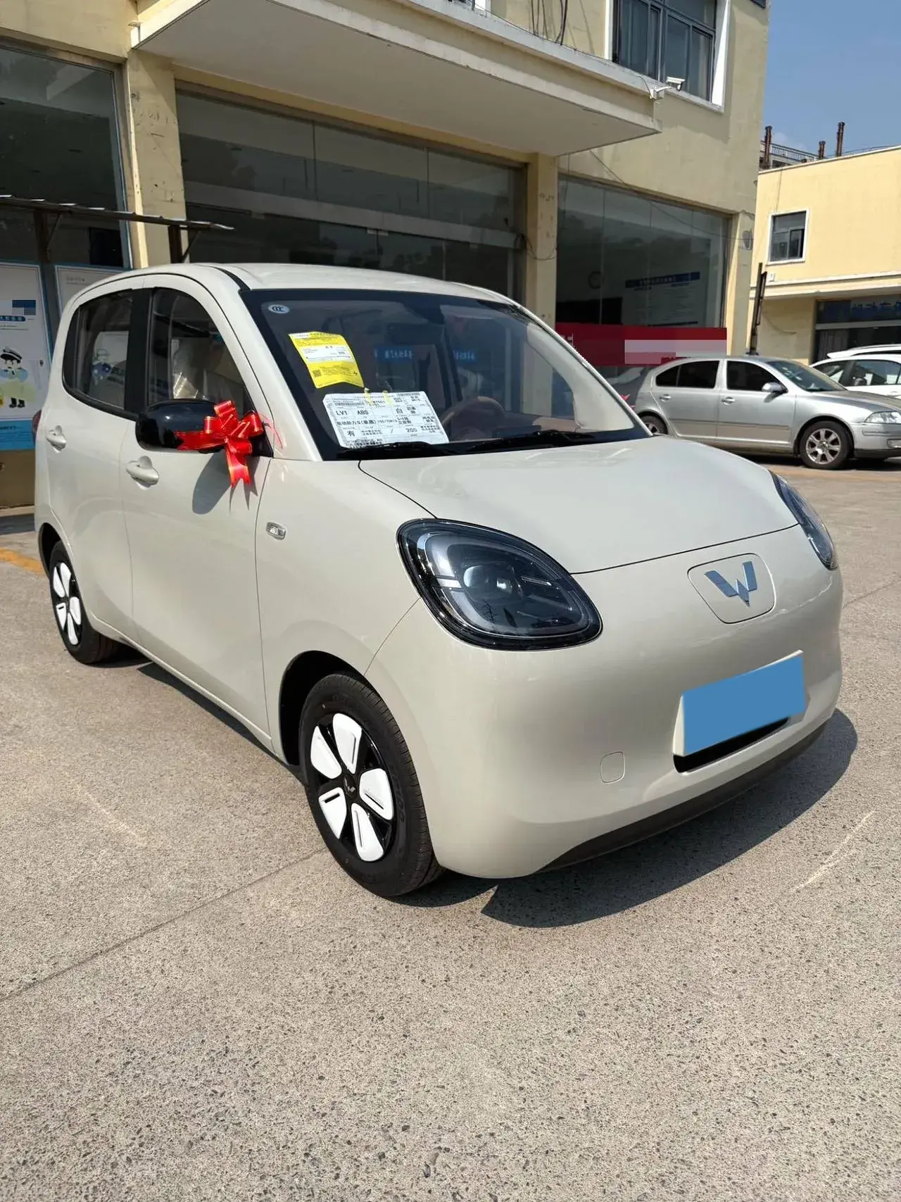 2025 WULING HONGGUANG thumbnail 2