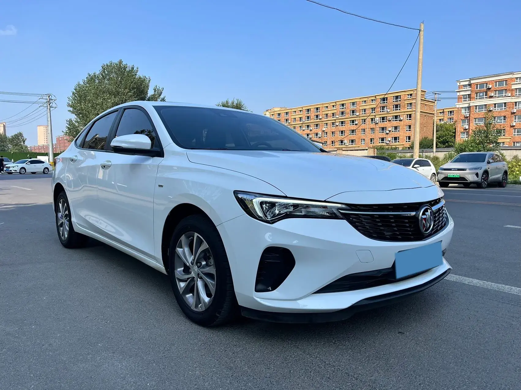 2022 BUICK VERANO thumbnail 3