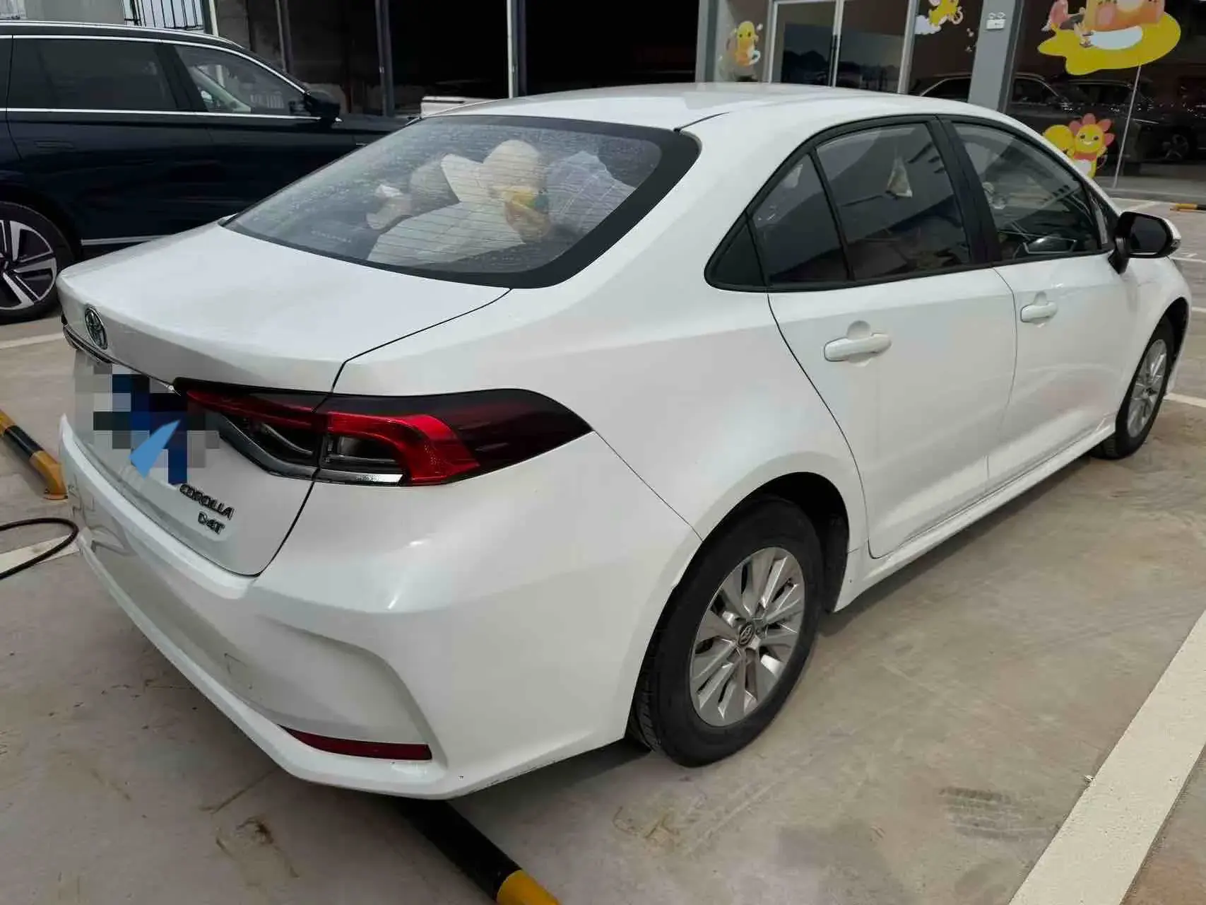 2019 TOYOTA COROLLA thumbnail 3