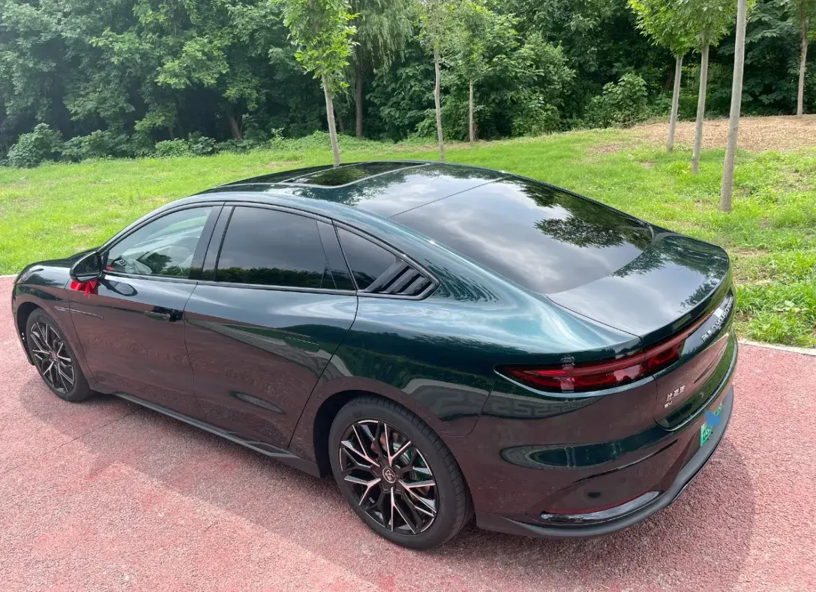 2022 BYD HAN thumbnail 3