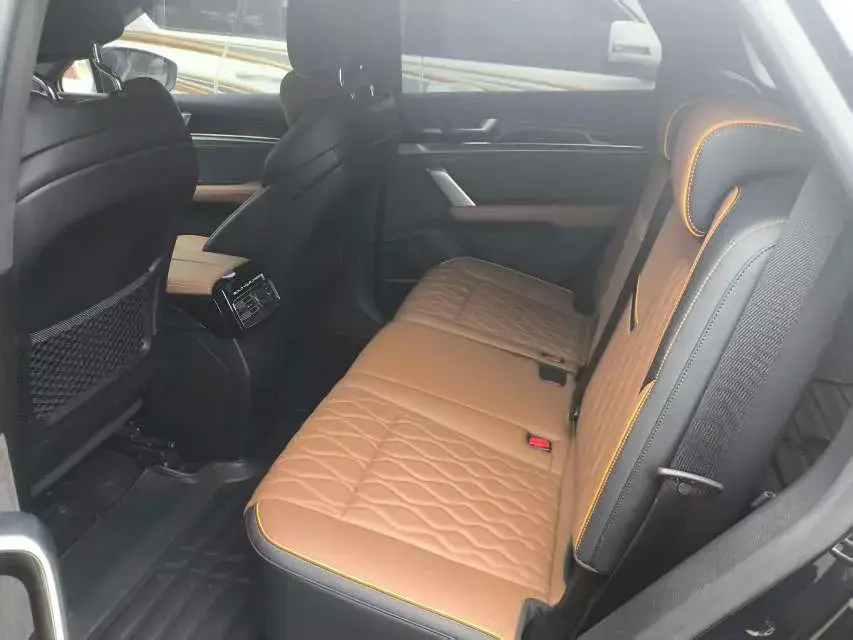 2021 BYD TANG thumbnail 3