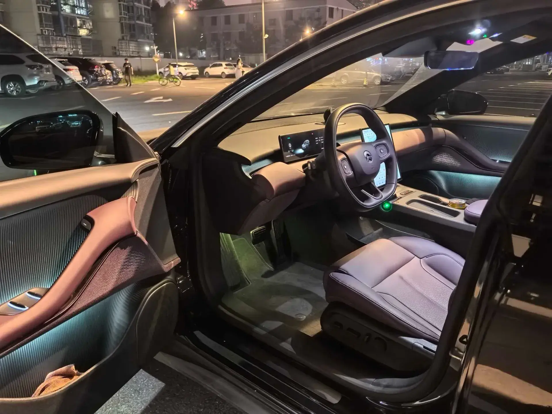 2024 NIO ET5T thumbnail 2