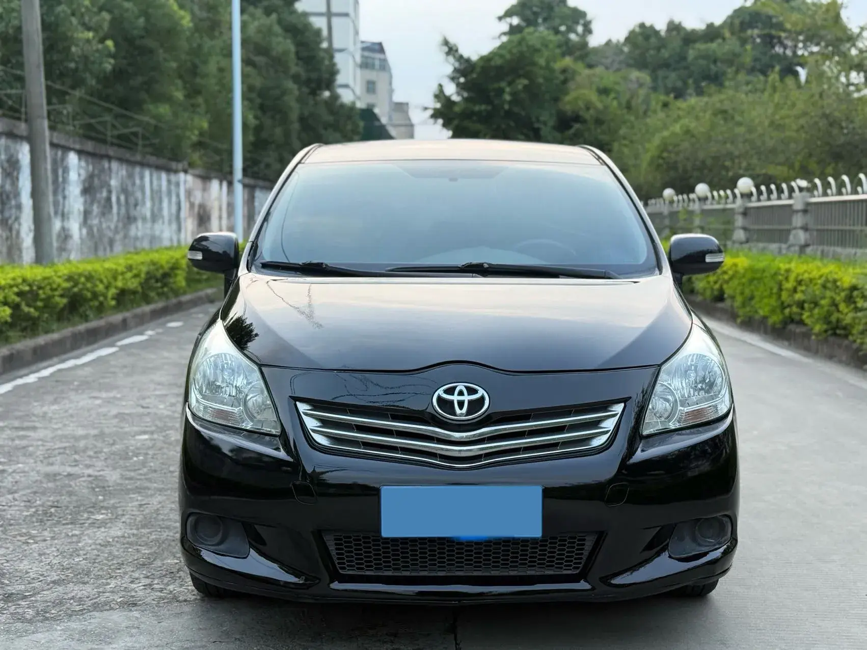 2011 TOYOTA VERSO thumbnail 3