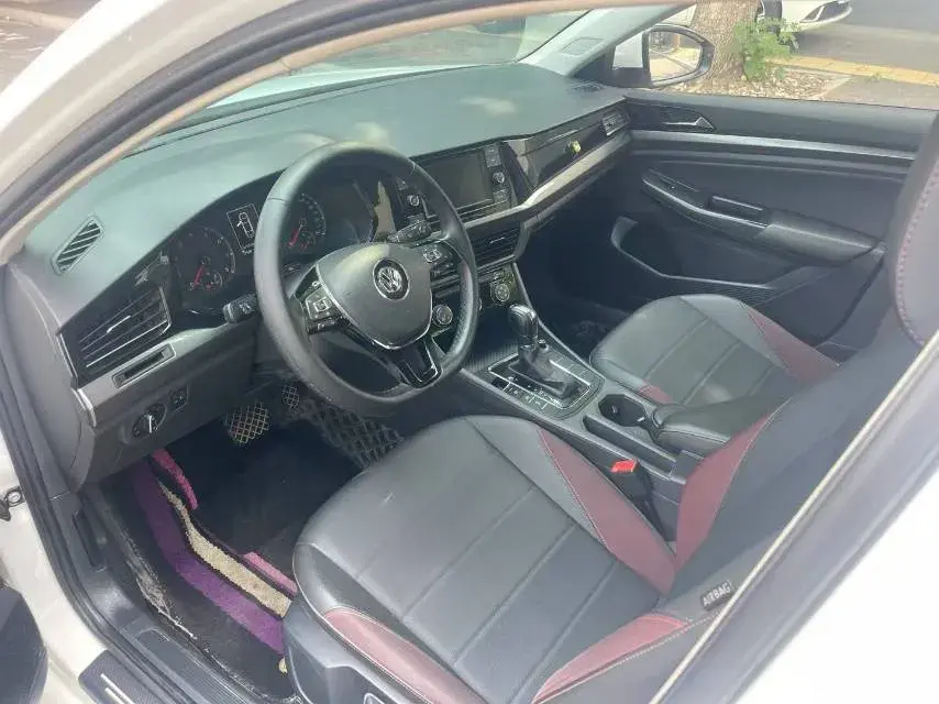 2020 VOLKSWAGEN BORA thumbnail 3