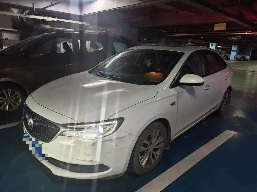 2021 BUICK EXCELLE view 1